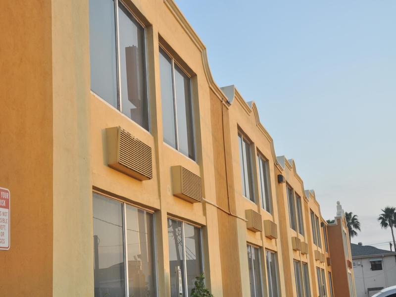 Clarion Inn Near Mcallen Airport Ngoại thất bức ảnh