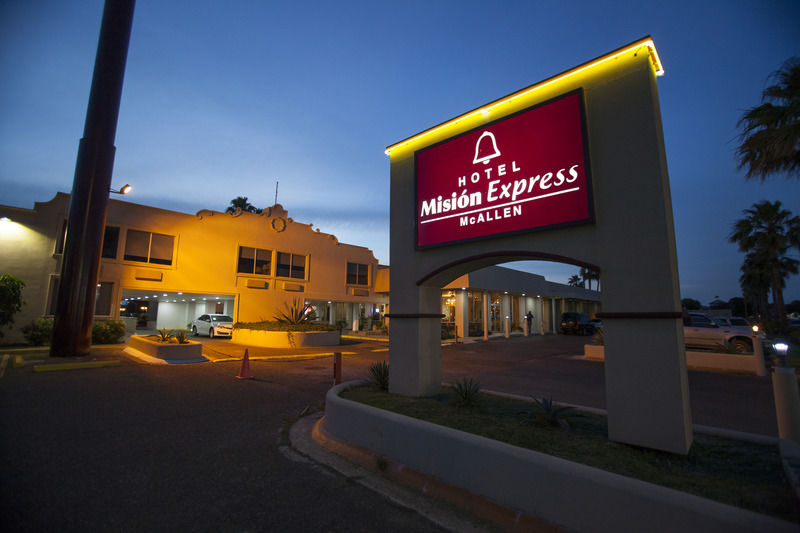 Clarion Inn Near Mcallen Airport Ngoại thất bức ảnh